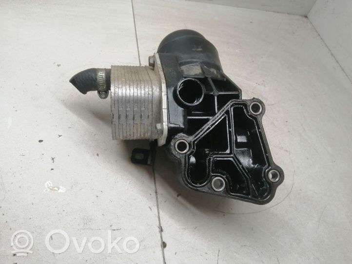 Hyundai i30 Supporto di montaggio del filtro dell’olio 264102A300