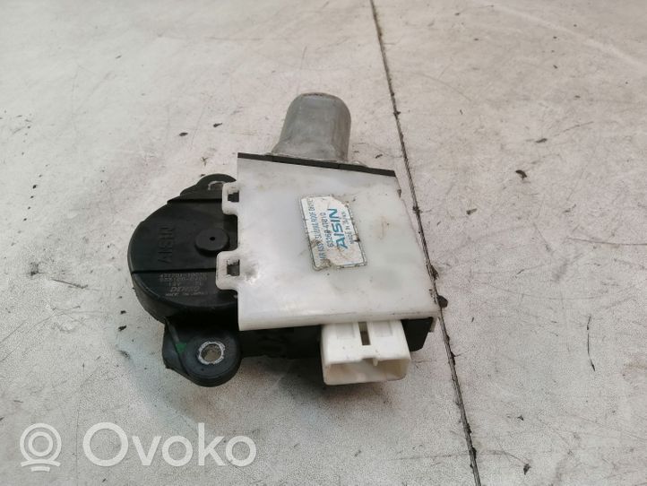 Toyota Prius (XW30) Motor / Aktuator 6326047810