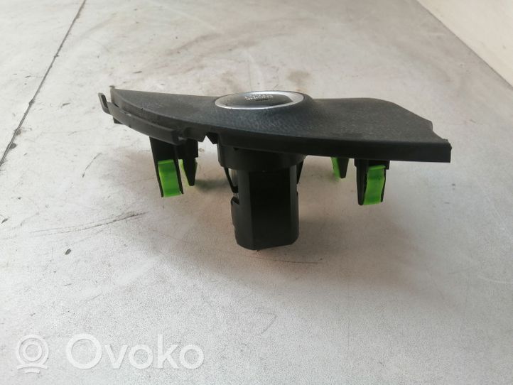 Hyundai i30 Interruttore a pulsante start e stop motore 84735A6100