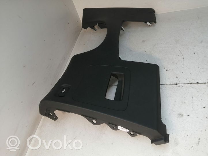 Hyundai i40 Kita panelės detalė 847513Z100RY