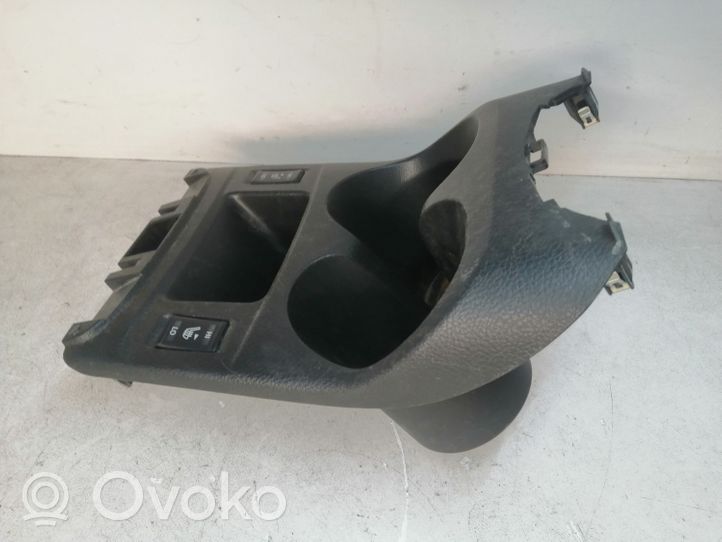 Nissan Qashqai Puodelių laikiklis (priekyje) 969664EA1A