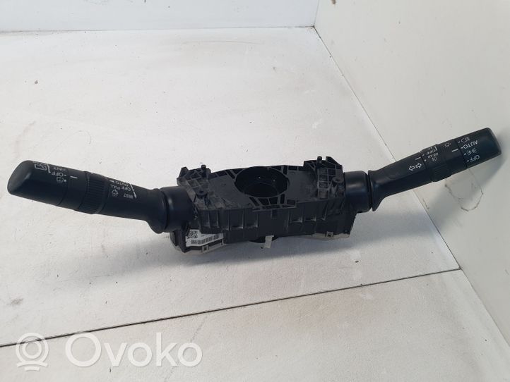 Honda Civic IX Leva/interruttore dell’indicatore di direzione e tergicristallo M51031