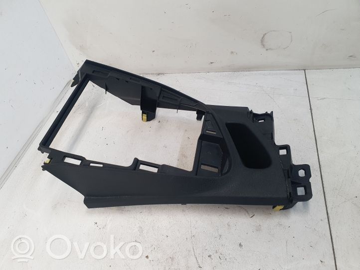 Toyota Auris E180 Kita centrinė konsolės (tunelio) detalė 5883402010