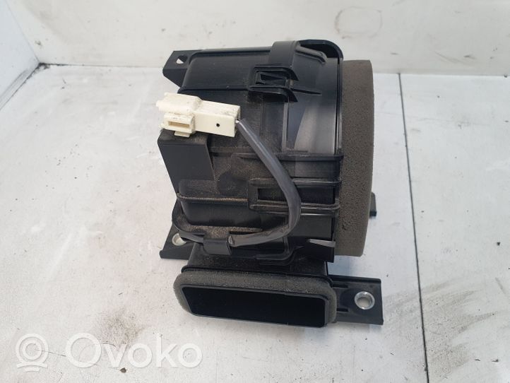 Toyota Yaris Wentylator baterii pojazdu hybrydowego / elektrycznego G923052040