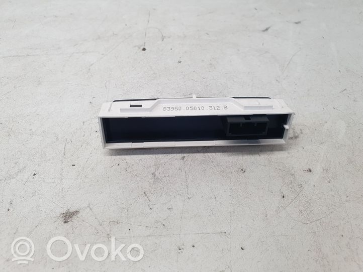 Toyota Avensis T270 Monitori/näyttö/pieni näyttö 8395005010