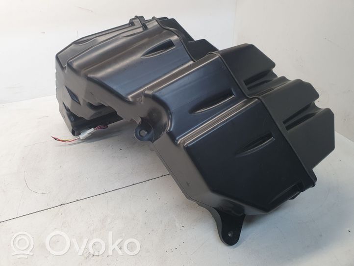 Lexus RX 330 - 350 - 400H Subwoofer-bassokaiutin 861600E180