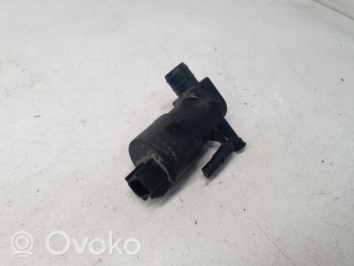 Toyota Yaris Pompe lave-phares 853300F021