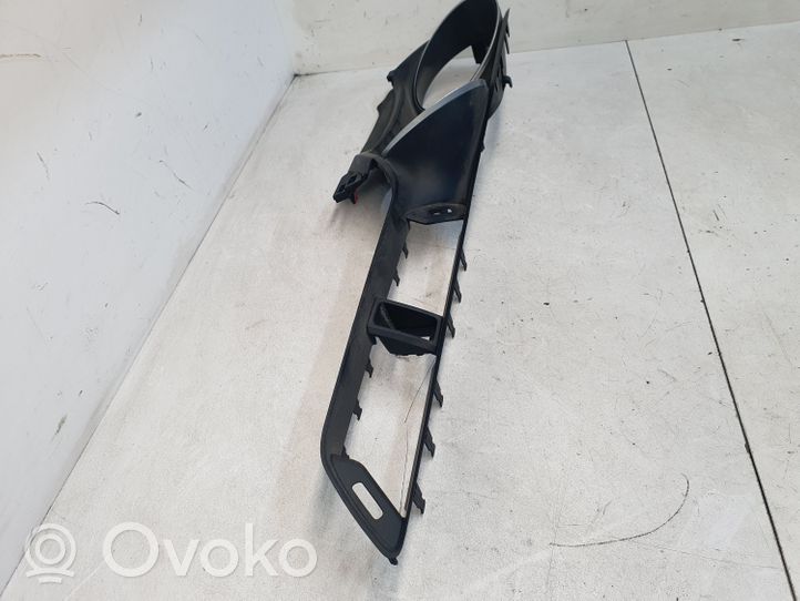 Toyota Avensis T270 Cornice cruscotto 5567005150