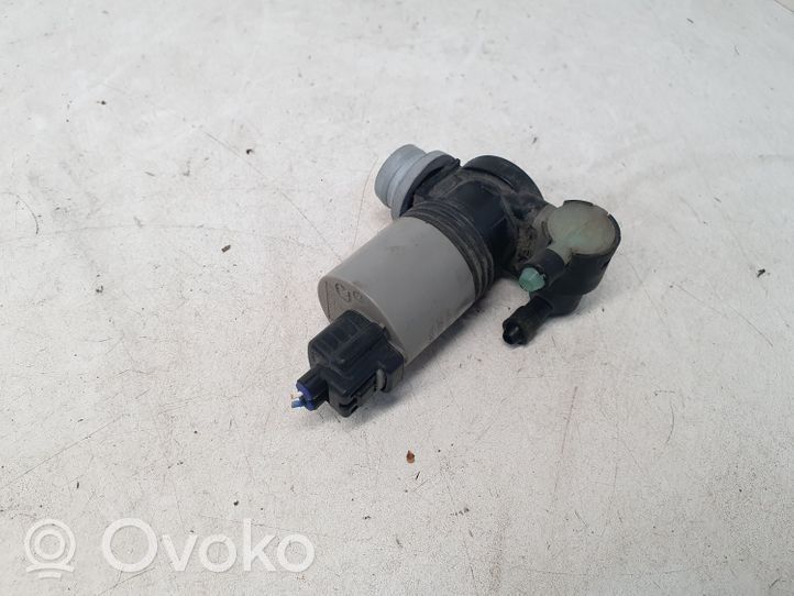 Toyota Auris E180 Pompe de lave-glace de pare-brise 1020974