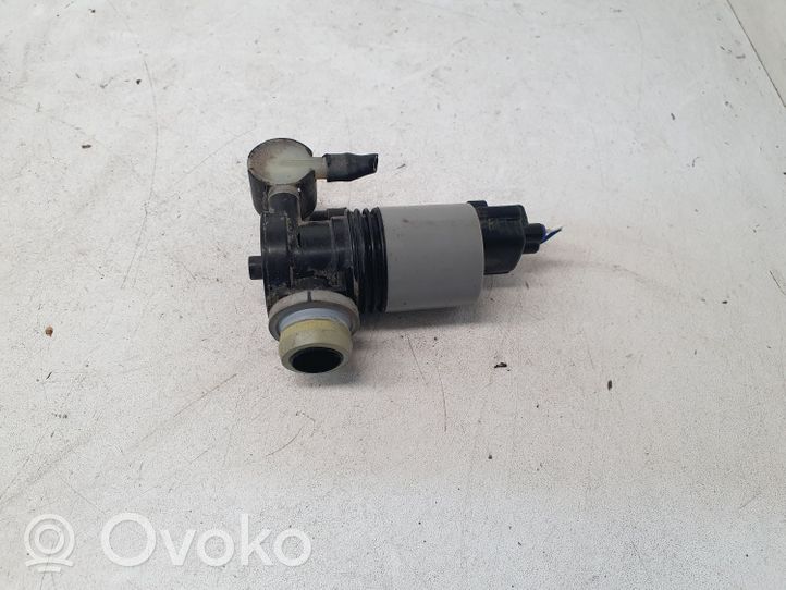 Toyota Auris E180 Pompe de lave-glace de pare-brise 1020974