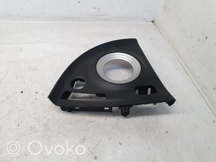 Toyota Prius (XW30) Vaihteenvalitsimen kehys verhoilu muovia 5540447020