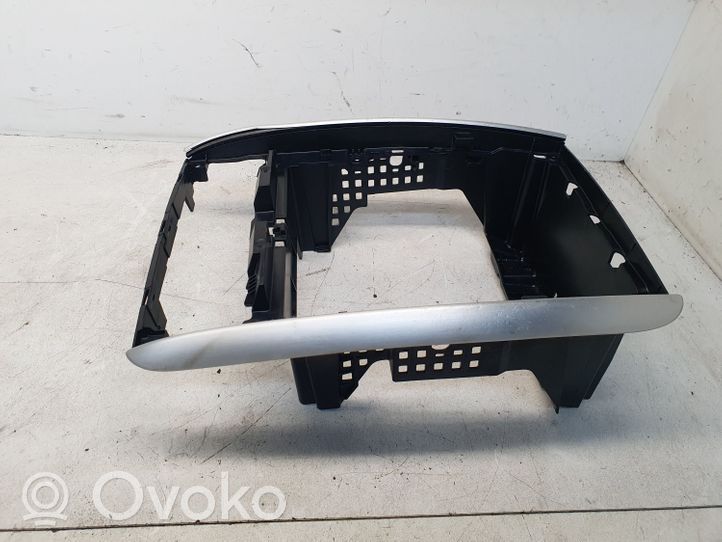 Mercedes-Benz Sprinter W901 W902 W903 W904 Other center console (tunnel) element WZ1