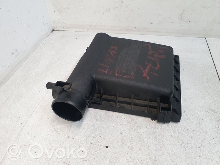 Toyota Auris E180 Coperchio scatola del filtro dell’aria 177050T060