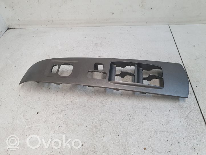 Toyota Prius (XW20) Rivestimento pulsantiera finestrino della portiera anteriore 7423247070