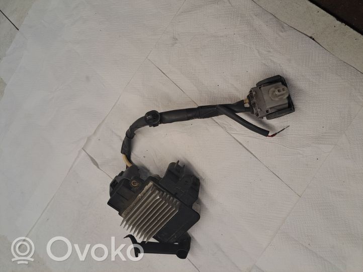 Toyota RAV 4 (XA40) Modulo di controllo ventola 4993003570