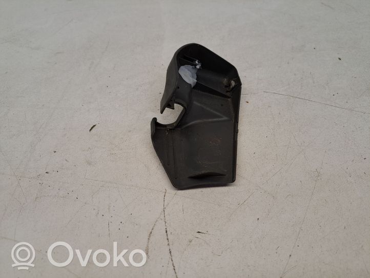 Toyota Prius (XW30) Istuimen verhoilu 7215747030