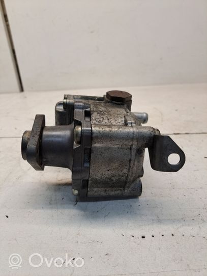 BMW 5 E60 E61 Power steering pump 678084805