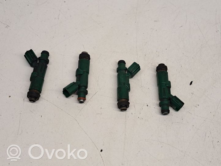 Toyota Prius (XW20) Set di iniettori 2325021020