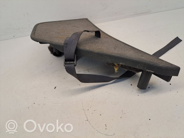 Toyota Prius (XW20) Rivestimento laterale della consolle centrale posteriore 5841747010