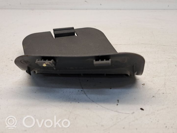 Toyota Prius (XW20) Tail light bulb cover holder 6474647010