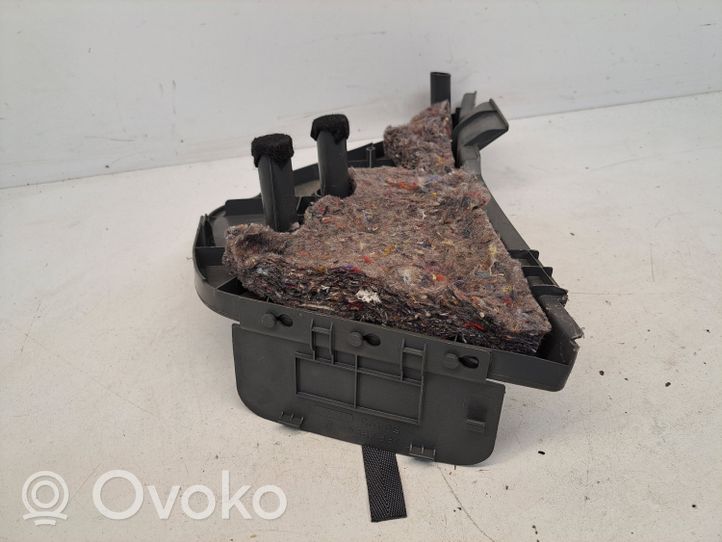 Toyota Prius (XW30) Polttoainesäiliön korkin suoja 5841747010