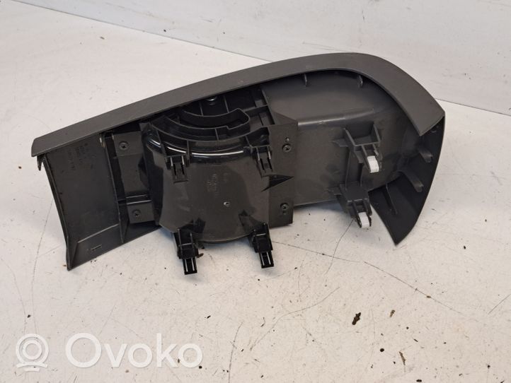 Toyota Prius (XW20) Tylny uchwyt na kubek tunelu środkowego 5890347011