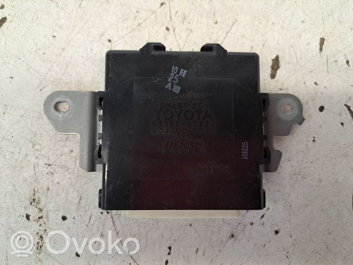 Toyota Prius (XW20) Beraktės sistemos KESSY (keyless) valdymo blokas/ modulis 8999047023