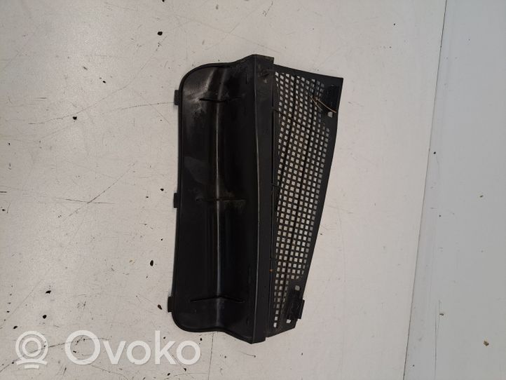 Nissan Kubistar Kita išorės detalė 7700309295