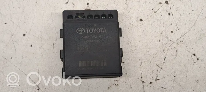 Toyota Prius (XW20) Pysäköintitutkan (PCD) ohjainlaite/moduuli 4M0168T3A