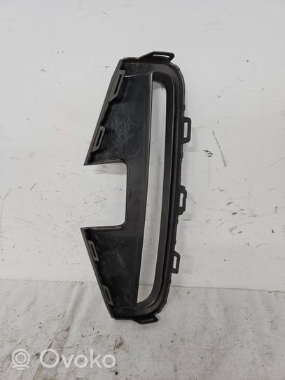 BMW 4 G22 G23 G24 G26 Grille inférieure de pare-chocs avant 8078411