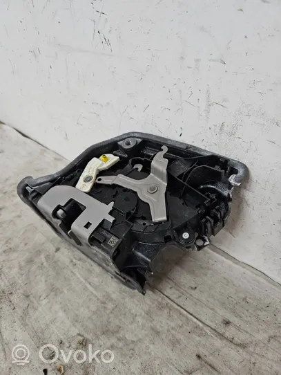 BMW X7 G07 Serrure de porte avant 9464887