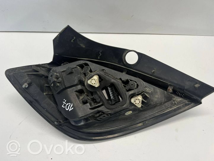 Opel Astra H Lampa tylna 159728