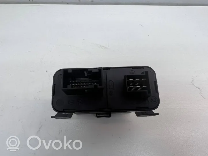 Opel Astra J Light module LCM 13350670