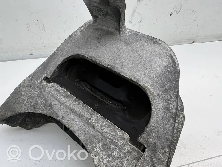 Opel Astra J Engine mount bracket 13248479