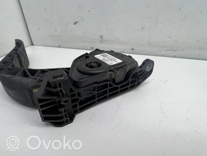 Audi A4 S4 B8 8K Accelerator throttle pedal 8K1723523