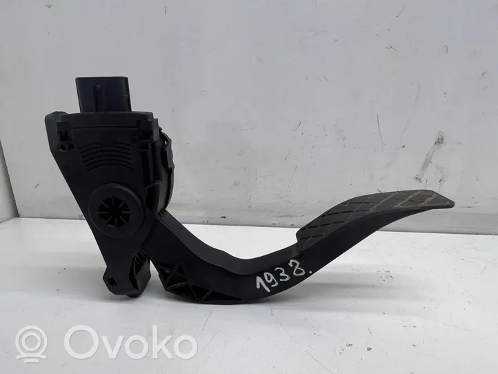 Audi A4 S4 B8 8K Accelerator throttle pedal 8K1723523