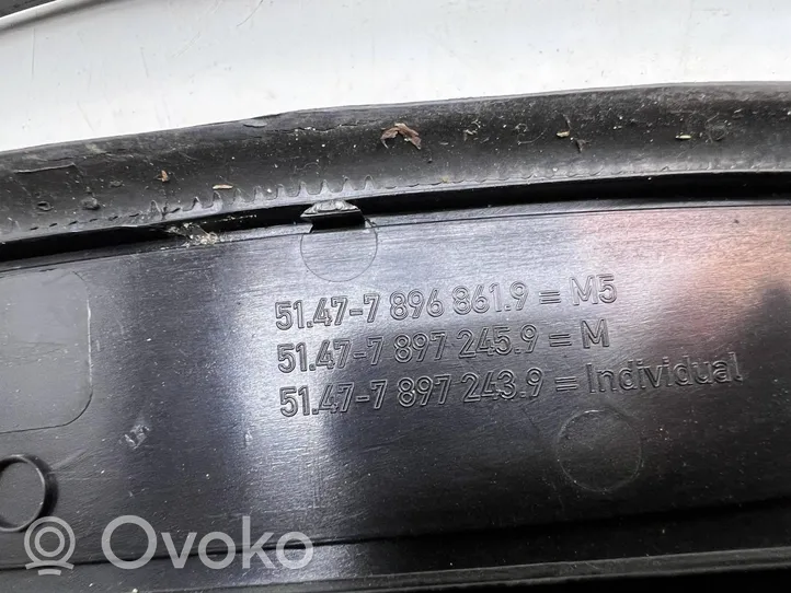 BMW 5 E60 E61 Verkleidung Schweller vorne 7898147