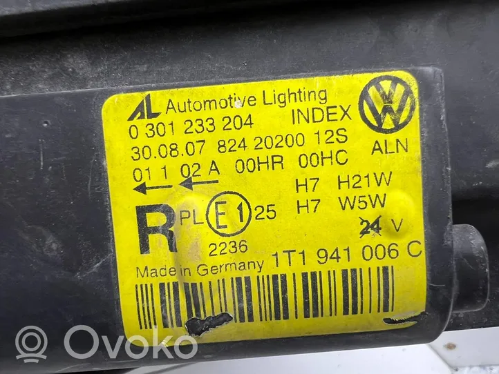 Volkswagen Cross Touran I Lampa przednia 1T1941006C