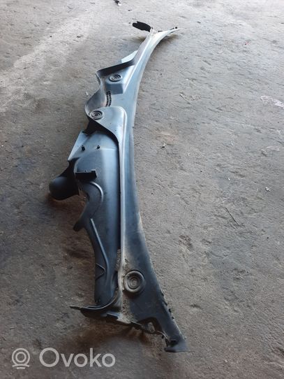 Mercedes-Benz E W211 Rivestimento del tergicristallo A2118300013