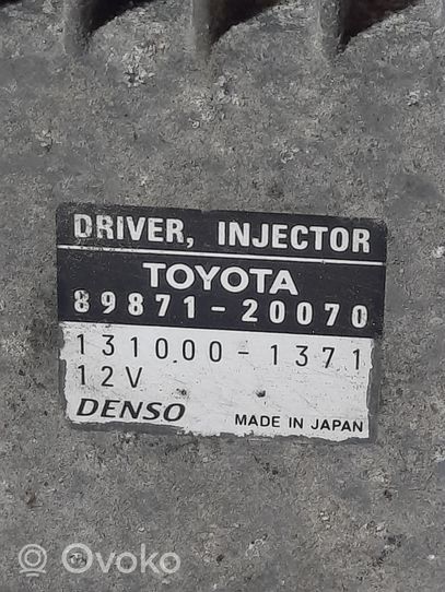 Toyota Avensis T250 Centralina/modulo impianto di iniezione 8987120070