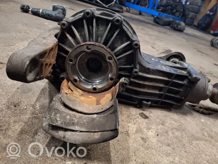 Audi A6 S6 C6 4F Takatasauspyörästö 01R525131G