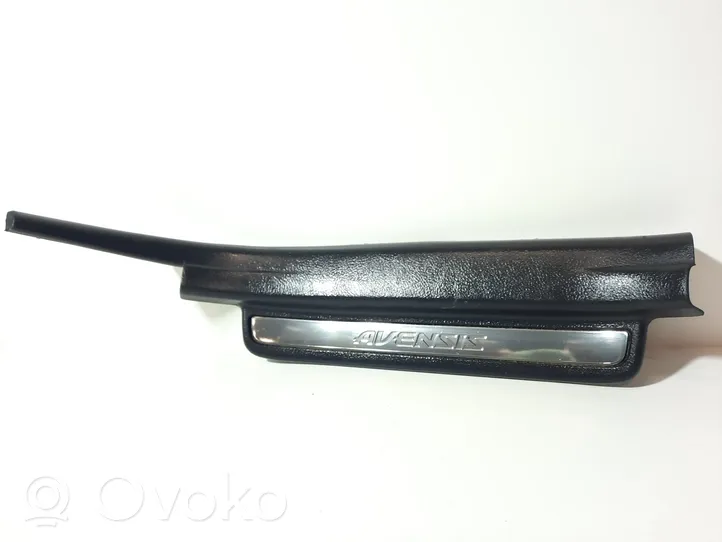 Toyota Avensis T250 Takaoven kynnyksen suojalista 6791705050