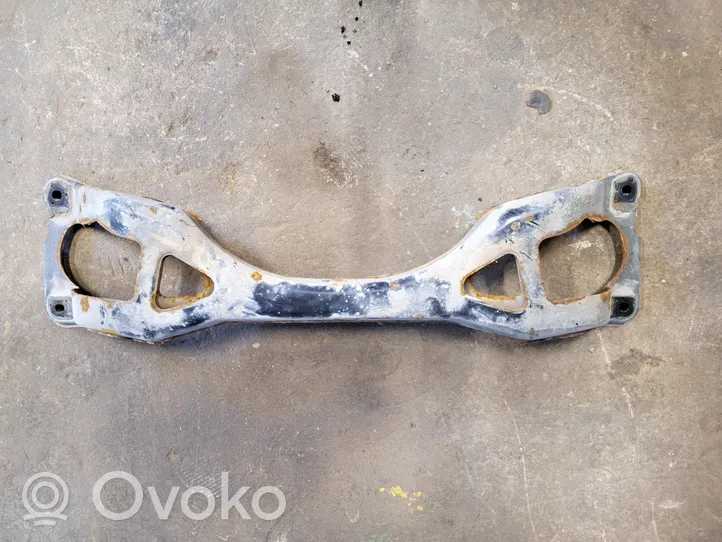 Volkswagen Touareg I Rear subframe 0