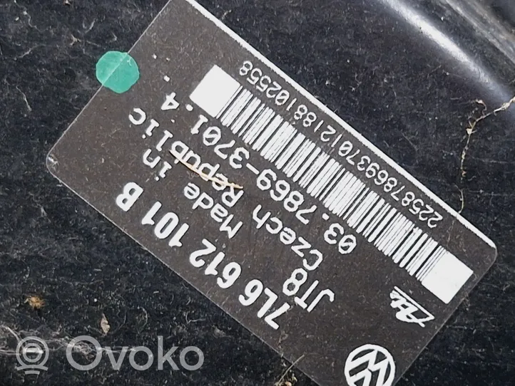 Volkswagen Touareg I Bremžu vakuuma pastiprinātājs 7L6612101B