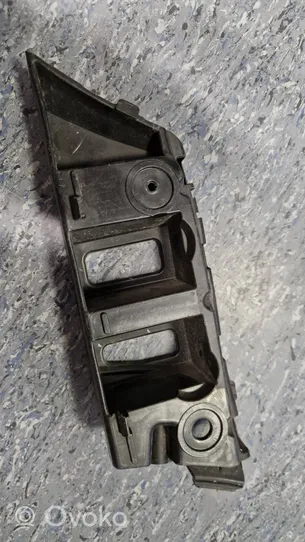 Volkswagen Tiguan Supporto di montaggio del parafango 5N0807184