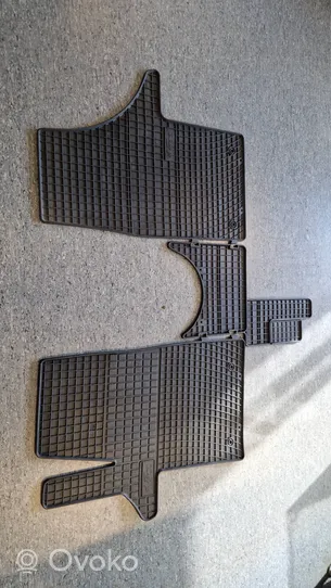 Volkswagen Transporter - Caravelle T5 Car floor mat set d0073