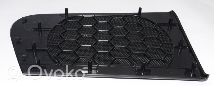 Volkswagen PASSAT B6 Grilles, couvercle de haut-parleur porte avant 3C0867149B