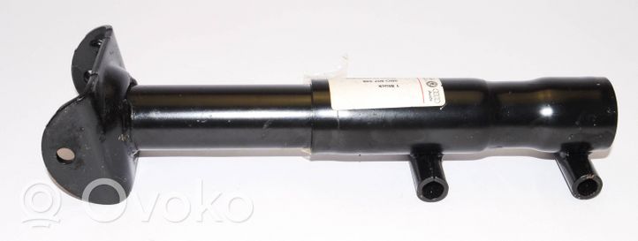 Volkswagen PASSAT B5 Rear shock/impact absorber stay/bar 3B0807336