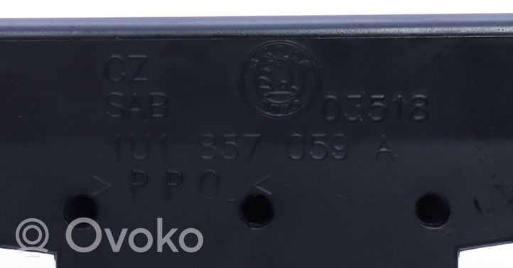 Skoda Octavia Mk1 (1U) Garniture de tableau de bord 1u1857059a