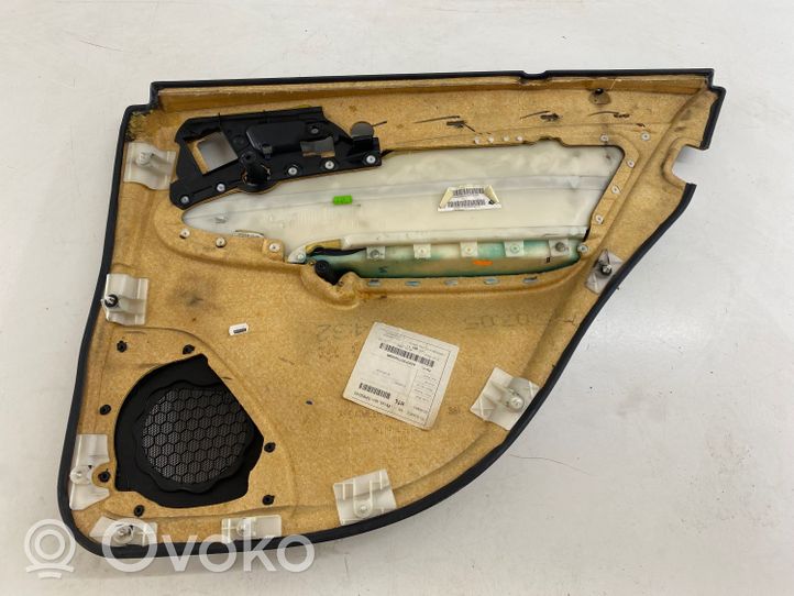 Mercedes-Benz C W203 Takaoven verhoilu A2037307762